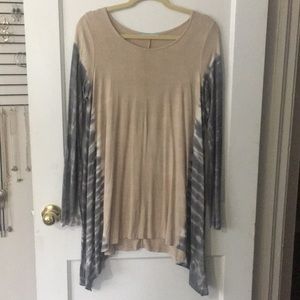 ⭐️Neutral Tie dye Tunic